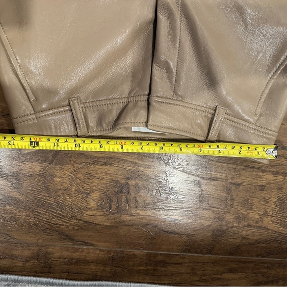 Babaton Command crop pants, size 2 - Picture 7 of 10